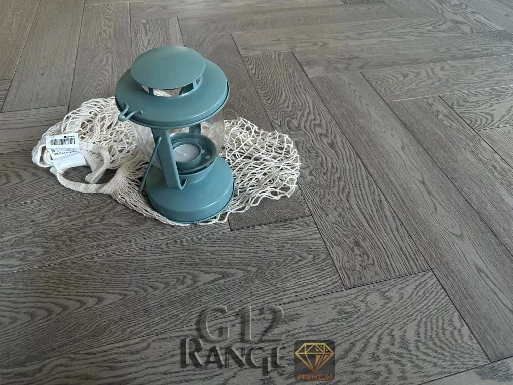 London Smoked Grey Engineered Oak Herringbone Flooring - Gallery full-pattern texture